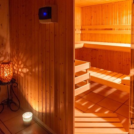 Chalet La Calougeotte, Jardin, Spa Et Sauna Prives Le Ménil Esterno foto