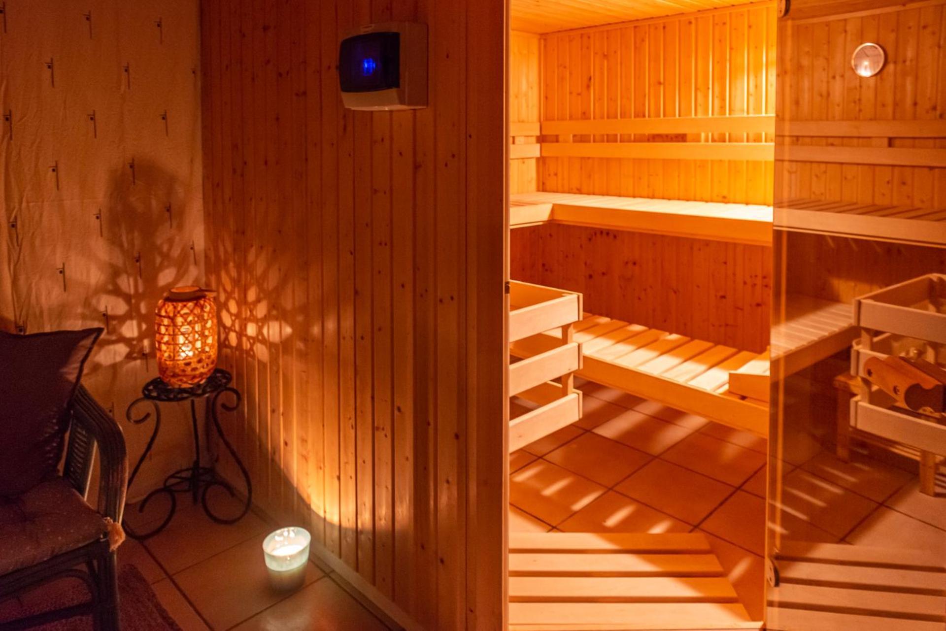 Chalet La Calougeotte, Jardin, Spa Et Sauna Prives Le Ménil Esterno foto