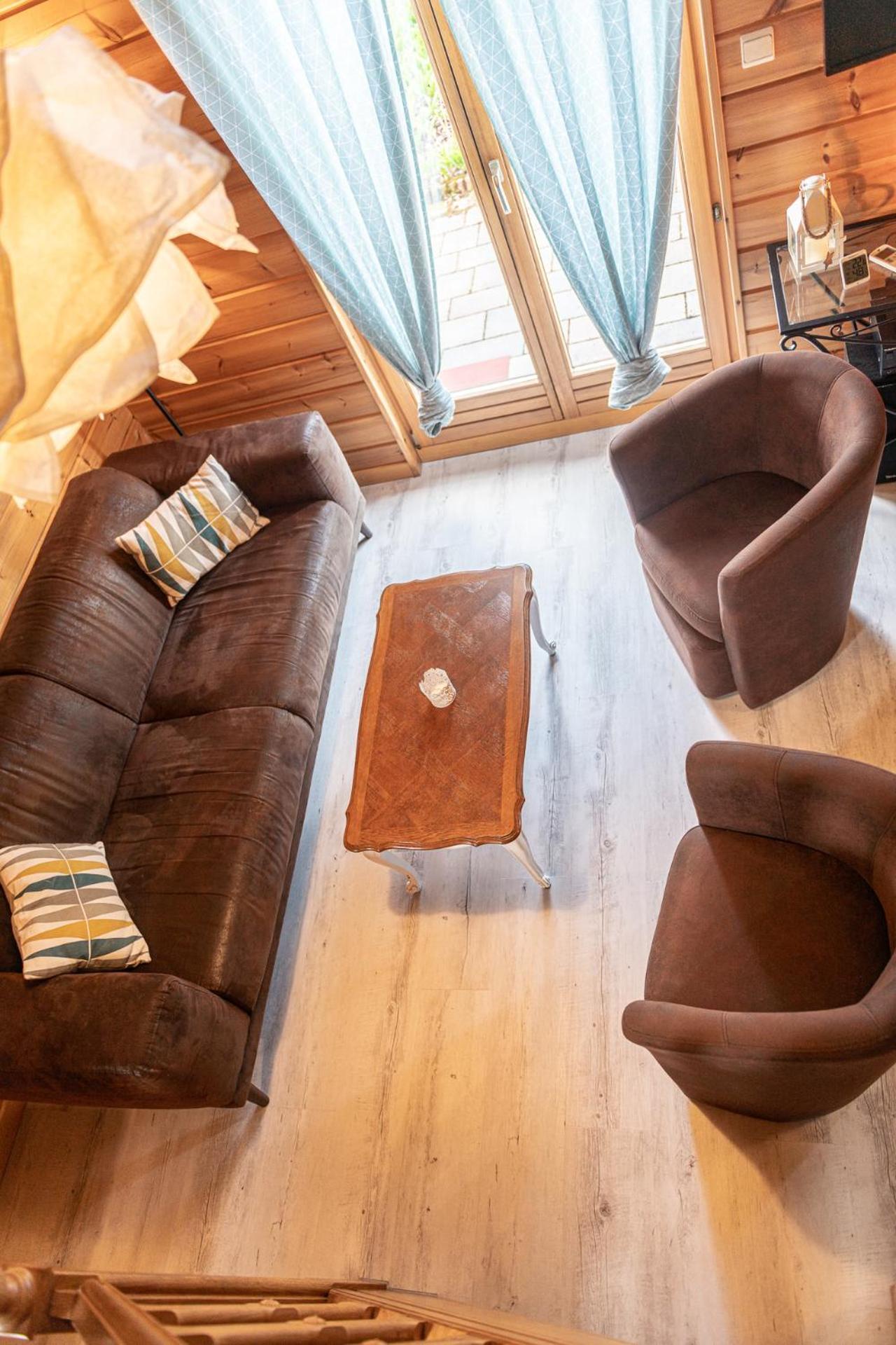 Chalet La Calougeotte, Jardin, Spa Et Sauna Prives Le Ménil Esterno foto